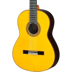 Yamaha GC22 Handcrafted Classical Guitar Spruce - Picture 1 of 2