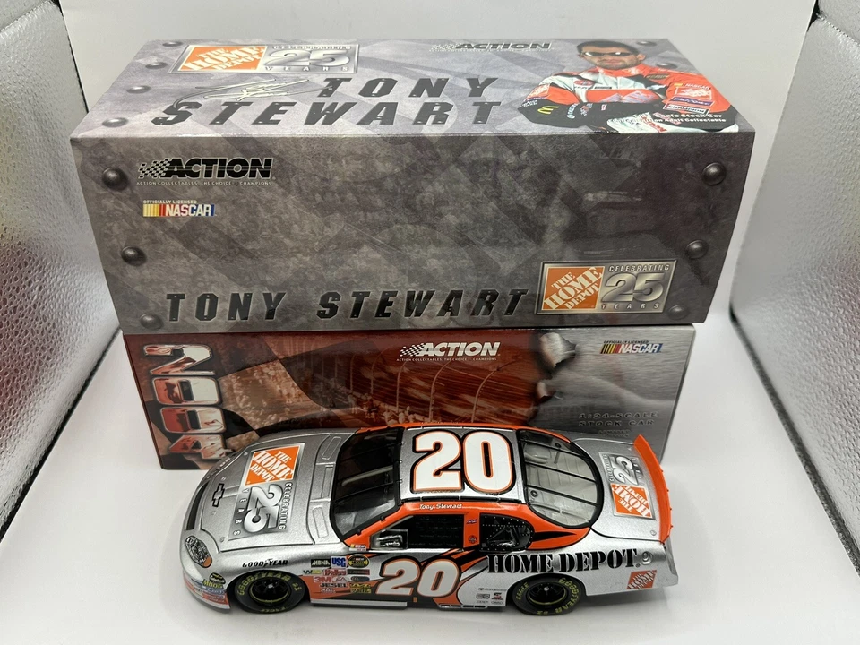 Tony Stewart #20 2004 Home Depot 25 aniversario '04 Monte Carlo 1:24 Diecast NASCAR Foto 1 de 2