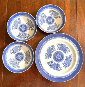 4 pc Copeland Spode Fitzhugh Blue- 5 1/8" Dessert/Berry BOWLS & SALAD PLATE Mint - Picture 1 of 9