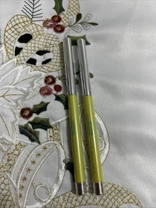 Sephora Collection 25 Lime Green Matte Ultimate Gel Eyeliner Neu Versiegelt Menge 2 - Bild 1 von 2