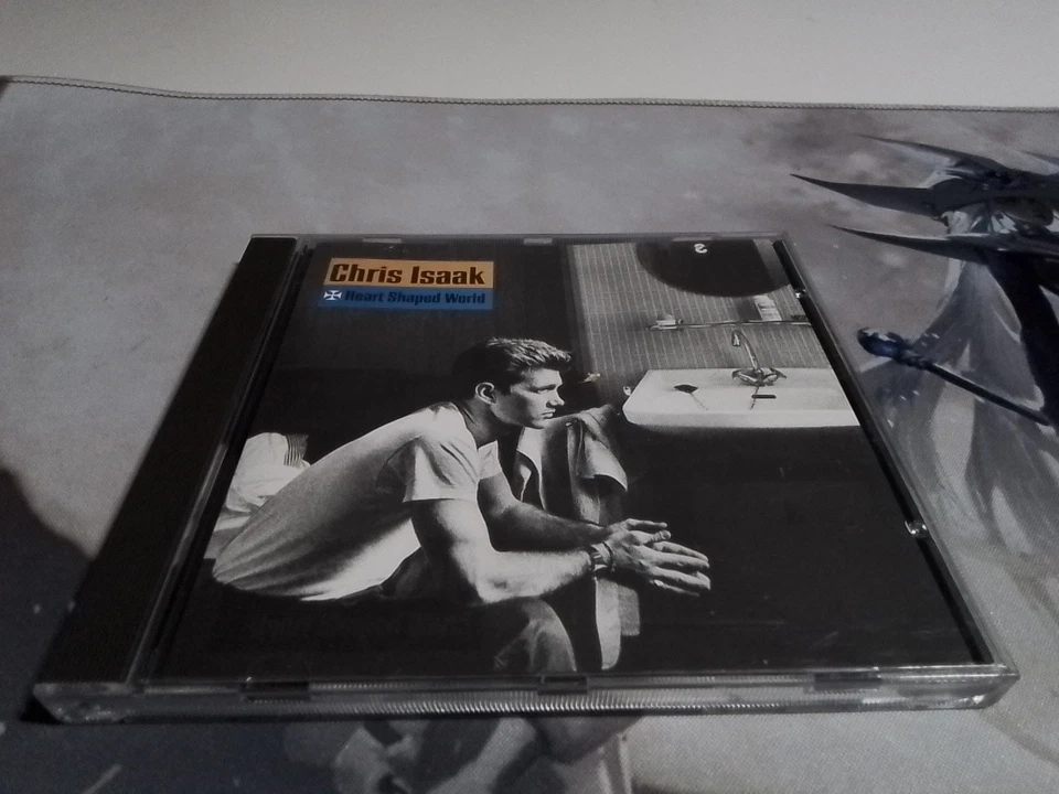 Chris Isaak CD #25596 - Bild 1 von 3