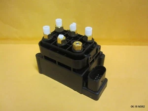 Six-Post Ignition Coil Pack 836090 02 180119 - Picture 1 of 4