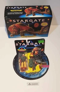 Stargate SG-1 Mastadge and Skaara NIB MOC Hasbro 1994 Retro Vintage Movies Toys - Picture 1 of 1