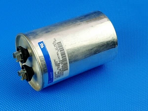 GENERAL ELECTRIC CAPACITOR 27L834BC 50/60 HZ 120 uF 150 VAC - Picture 1 of 4