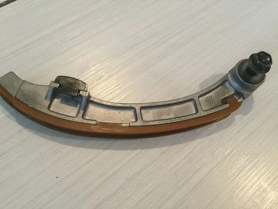 2006 SUZUKI 115HP TIMING CHAIN TENSONER 12810-90J0 90HP-140HP - Image 1 of 3