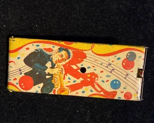 Vintage Tin Litho Noisemaker U.S. Metal Toy Mfg Co 4 1/2 by 1 1/2 Big Band Music - Picture 1 of 11