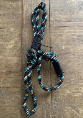 Correa antideslizante para perro K9 - Hecha en EE. UU. - Correa de 4 pies Foto 1 de 4