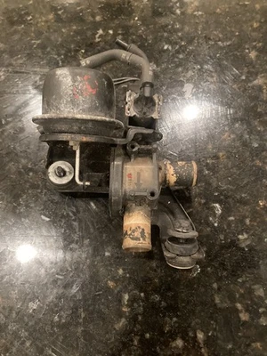 92-00 LEXUS UZZ30L SC300 SC400 HEATER CONTROL VALVE PUMP BRACKET MOUNT BOLTS OEM - Image 1 of 4