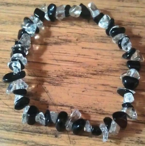 BLACK OBSIDIAN & CLEAR QUARTZ #CRYSTAL CHIP BRACELET, HEALING & PROTECTION - Picture 1 of 1