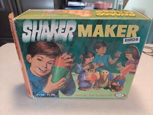 Vintage 1971 Ideal Toys Shaker Maker Birds Nice Complete Boxed With 5 Mix Packs