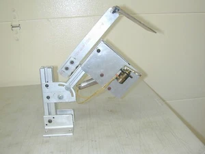 INDUSTRIAL Brand Tag Machine Label Gun Needle Socks Pneumatic Clothing Tag Card - Picture 1 of 4