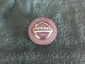 04-21 NISSAN FRONTIER PATHFINDER XTERRA CENTER CAP (P/N#40342-EA210) 2 3/4" - Picture 1 of 2