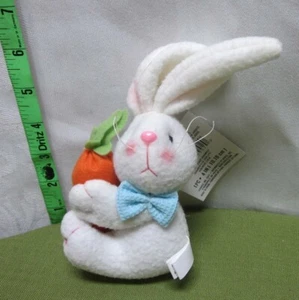 MINI EASTER BUNNY white rabbit plush NWT stuffed animal toy w carrot Darice 2011 - Picture 1 of 2
