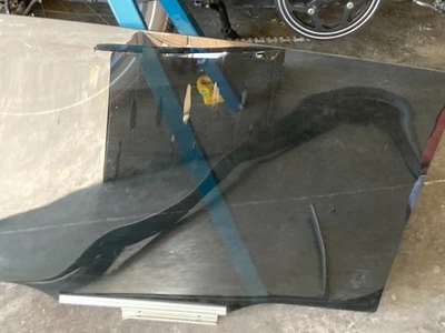 Toyota Rav4 2006-2012 pasajero trasero derecho ventana de cristal Foto 1 de 2