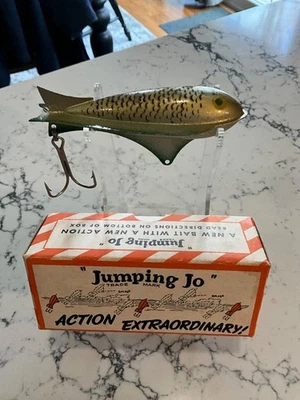 SEÑUELO DE PESCA UNIDADES ELECTRÓNICAS, INC. 4" VINTAGE JUMPING JO. S Foto 1 de 4