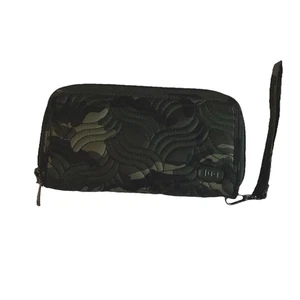 LUG Splits Compact RFID Wallet Zip Around Green Multi Color Camo Credit Cards - Picture 1 of 9