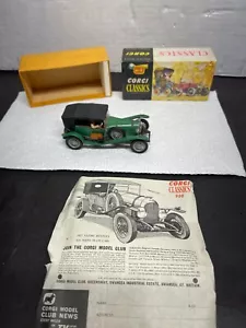 Vintage Corgi Classics | #9001 | 1927 Bentley With Driver & Box | Green | 1960s - Picture 1 of 14