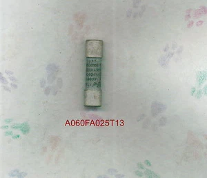 FUSIBLE FERRAZ A060FA025T13 25 AMP 600 VOLTIOS - Imagen 1 de 2