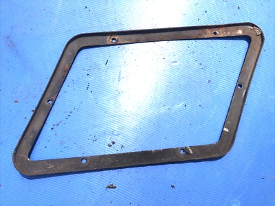 Z28 1978-79 CAMARO ORIGINAL GM FRONT FENDER LOUVER MOUNTING PLATE ONLY LH 365573 - Image 1 of 4