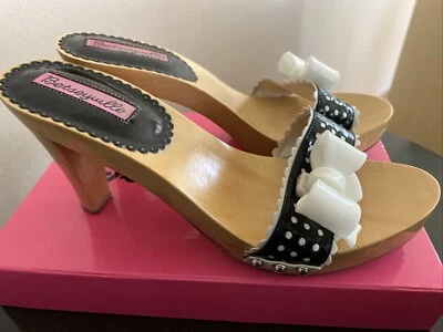 Betseyville туфли размер 8 черный и белый деревянный сандалии горки хорошее состояние товара  - Изображение 1 из 4