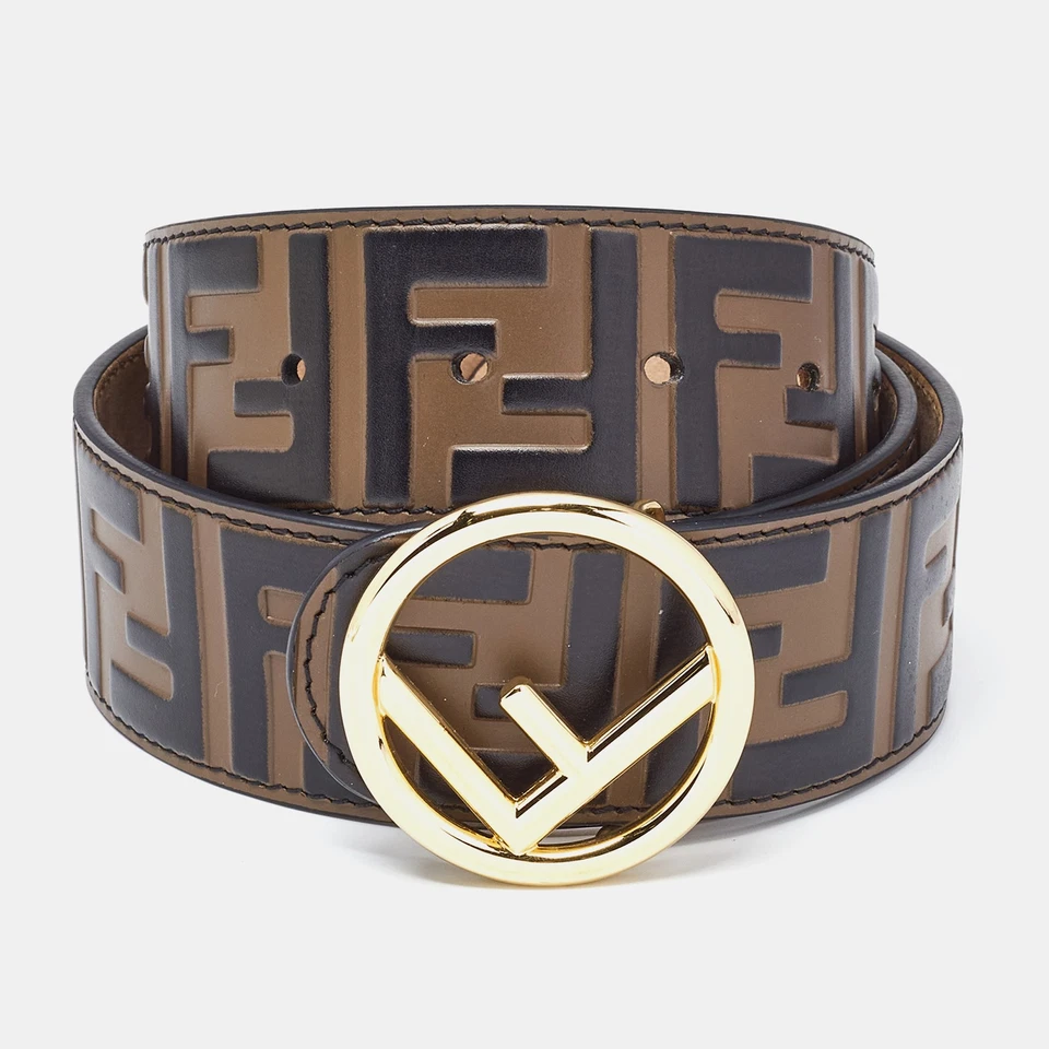 Cinturón Fendi Marrón/Negro Zucca Cuero Repujado Hebilla F 75 CM Foto 1 de 4