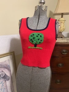 Vintage 90’s Knit Crop Top Raised Embroidered Apple Tree Size Small - Picture 1 of 11
