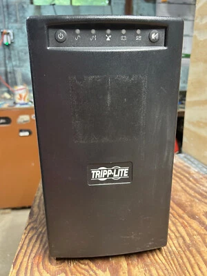 TRIPP-LITE BATTERY BACK UP SMART 1500, 6 OUTLETS No Batteries * FREE SHIPPING * - Image 1 of 4