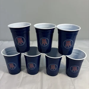 Barstool Golf Plastic Drink Cups Souvenir 18 oz True Blue Golf Club Lot Of 7 - Picture 1 of 5