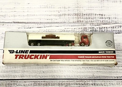 De colección Nuevo Bachmann B-Line Truckin’ Texaco Petroleum Products Mack Tanker Juguete Foto 1 de 4