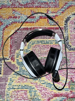 Turtle Beach Elite Pro 2 White Headband Gaming Headset for Xbox One - Image 1 of 4