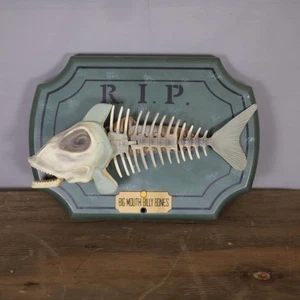 Gemmy Big Mouth Billy Bones animierte Fisch Plakette Halloween Deko - Bild 1 von 9