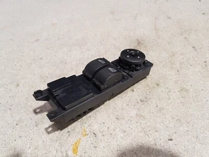 2012 Ford Focus mk3 Front Window Regulator Switch Control Driver Side - Picture 1 of 4