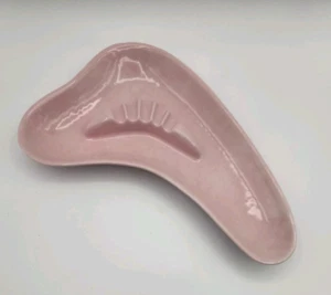 Vintage Boomerang Ashtray #501 Shawnee Pottery Co. Ceramic 1950's - Picture 1 of 11