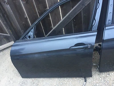 BMW F30 320i 328i 335i 335d 328d 316i M3 2012-2017 carcasa de puerta sedán (delantera izquierda) Foto 1 de 4