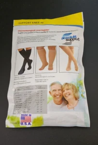 XL Support Knee-Hi Compression Socks 20-30 mmHg Closed Toe NIP Absolute White - Picture 1 of 4