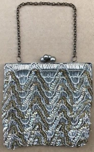 Borsa a mano antica vintage argento metallizzato semi perline oro paillettes perline - Foto 1 di 3