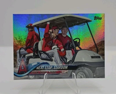 Shohei Ohtani/Trout/Upton 2018 - Actualización Topps (lámina arco iris) #US158-Angels-novato Foto 1 de 4