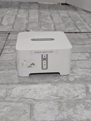 Sonos Connect 1st Gen White Wireless Home Audio Receiver with Power Cord - Image 1 of 4