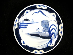 ANTIQUE JAPANESE MEIJI ERA (c1890) 7" CERAMIC BLUE/ WHITE IMARI DISH SCENIC - Picture 1 of 9