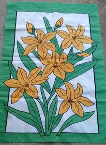 90s Flag Lillies Nylon House 30"x42" Vtg Outdoor Decor Lg Embroidered Flowers - Picture 1 of 15