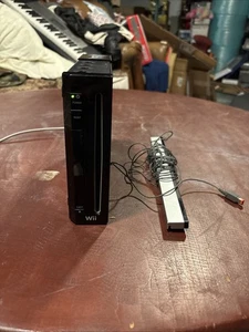 Nintendo Wii RVL-001 (USA) Abwärtskompatibel Schwarz Konsole Bundle - Bild 1 von 6