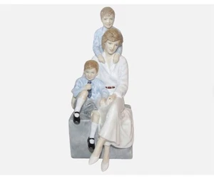 A Loving Mother Remembering Diana Princess of Wales Royal Doulton Limited Ed2000 - Picture 1 of 5