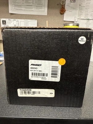 Kit de luces de roca ámbar juego de 4 luces serie A RIGID Industries Foto 1 de 2