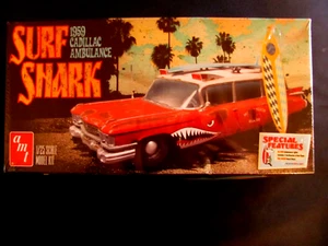 Modellbausatz 1959 Cadillac Ambulance "Surf Shark" AMT 1:25 - Bild 1 von 4