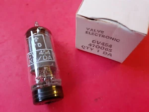 Zawór ~ CV454 ~ [EF93 / 6BA6] Zawór ~ Nowy w pudełku ~ Zmienna pentoda μ HF - Zdjęcie 1 z 8