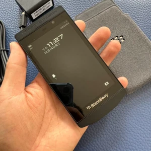 Blackberry Porsche Design P'9982 4.2" 2GB+16GB 4G LTE GPS Wi-Fi Phone-Original - Picture 1 of 28