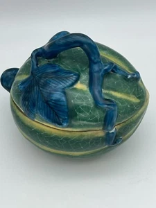 Squashed Melon Lidded Trinket Box Vine Blue Leaf Crackled Finish Green - Picture 1 of 10