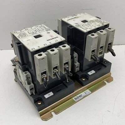 Siemens CRL0F4822 Reversing Contactor 3TF4822-0AK6 + 3TF3TX7 466-1A, 120V Coil - Image 1 of 4