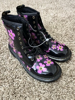 Botas DR MARTENS Pascal Estampado Floral Charol Con Cordones y Cremallera Para Mujer Talla 5” Foto 1 de 4