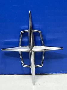VINTAGE LINCOLN CONTINETAL ORNAMENT EMBLEM BADGE A7 - Bild 1 von 3
